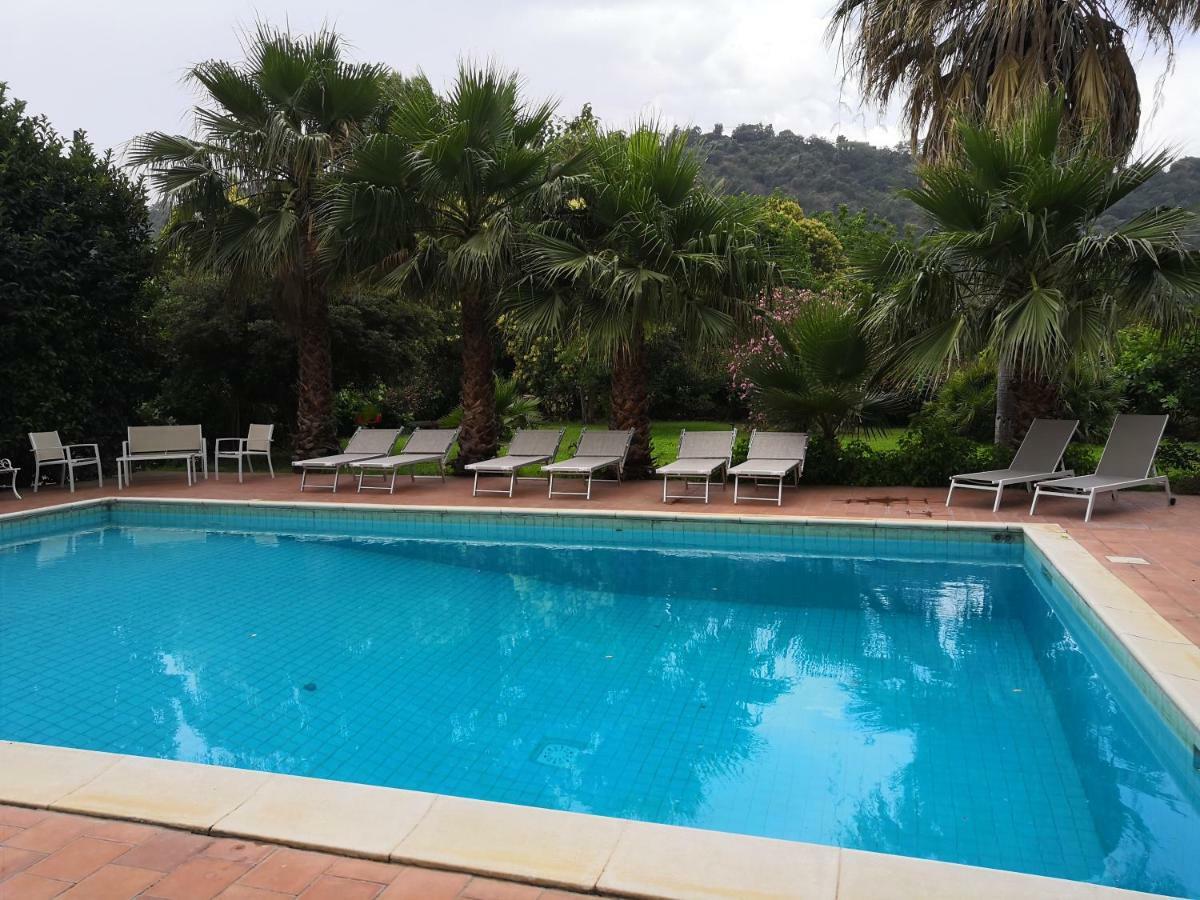 סנטה טקלה Villa Dei Leoni מראה חיצוני תמונה